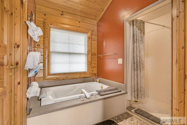 1665 Whisper Ridge Rd, House other with 6 bedrooms, 3 bathrooms and 2 parking in Ashton ID | Image 25