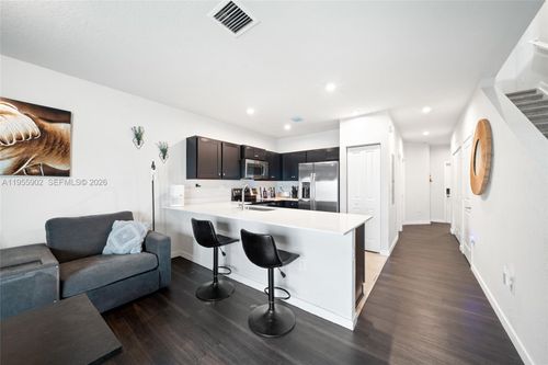 1050-1050 Nw 6th Ter, Florida City, FL, 33034-3452 | Card Image