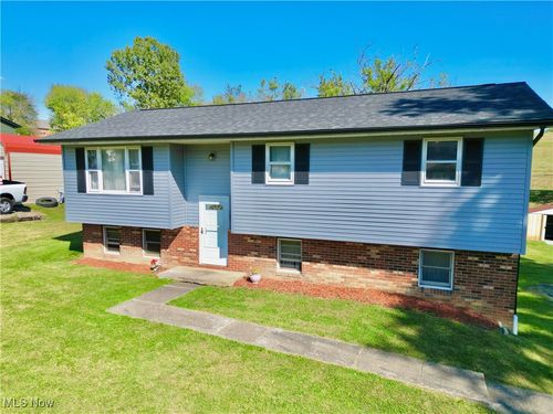 3760 Mona Dr, Zanesville, OH, 43701-9444 | Card Image