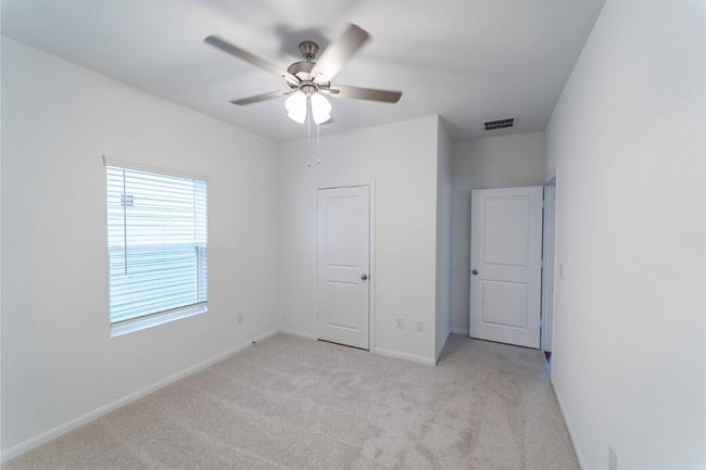 380 Kenai Dr, House other with 3 bedrooms, 2 bathrooms and 4 parking in Kyle TX | Image 9