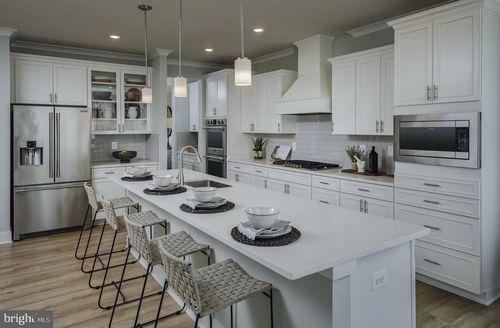 2201 Denali Dr, FREDERICK, MD, 21702-1664 | Card Image