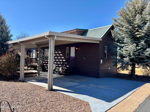 1866 Par Cir, Show Low, AZ, 85901 | Card Image