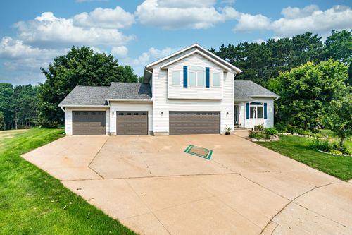 404 Hunter Ct, Holmen, WI, 54636-7321 | Card Image