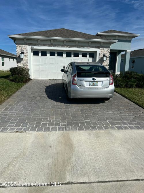 9023 Nixie Ave, Melbourne, FL, 32940-6592 | Card Image