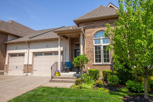 62-3232 Montrose Rd, Niagara Falls, ON, L2H0E8 | Card Image