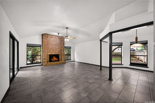 25334 Hazy Holw, San Antonio, TX, 78255-3605 | Card Image