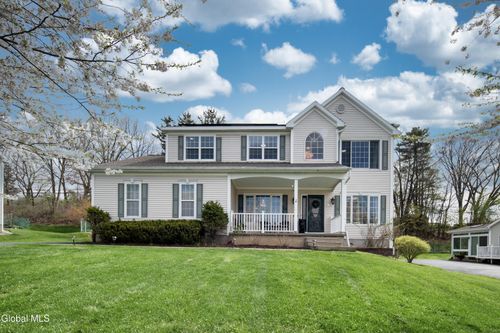 39 Utica Avenue, Colonie, NY, 12110 | Card Image