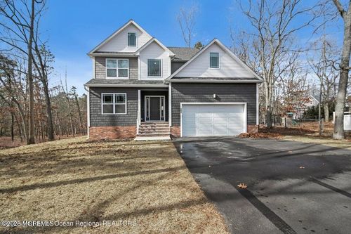 192 Willow Dr, Jackson, NJ, 08527-3844 | Card Image