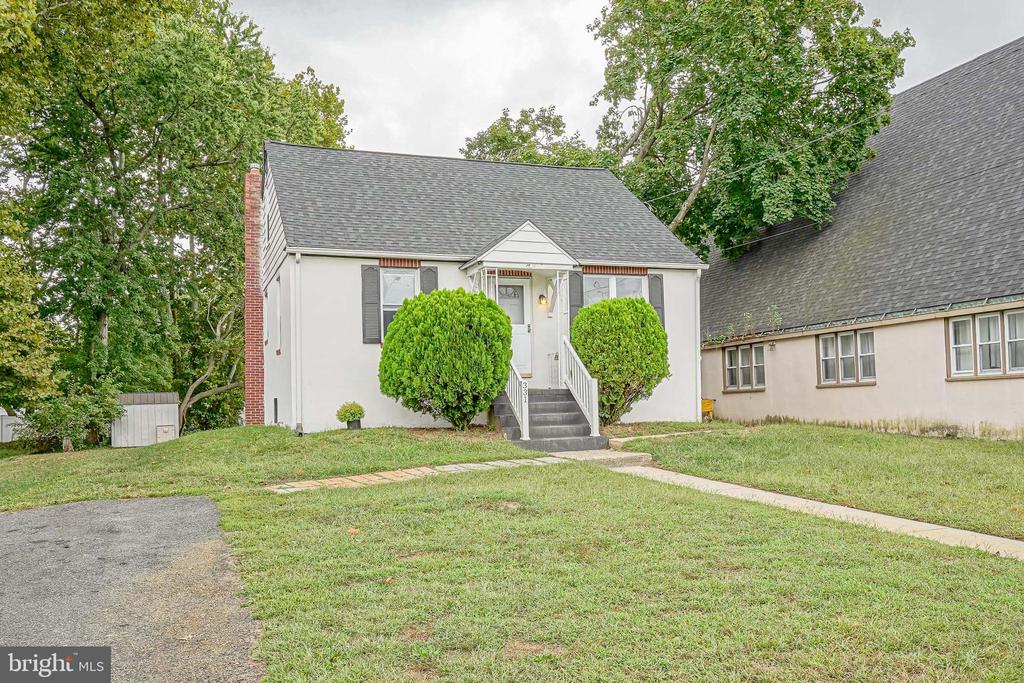 High St, Westville, NJ 08093