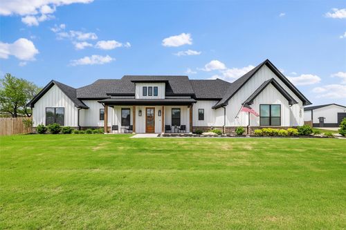 260 Greene Rd, Weatherford, TX, 76087-7082 | Card Image