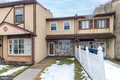 2282 Suzann Dr, WARRINGTON, PA, 18976-1839 | Card Image