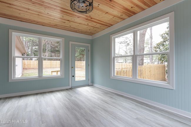 105 Birch Pl, House other with 3 bedrooms, 2 bathrooms and 2 parking in West End NC | Image 13