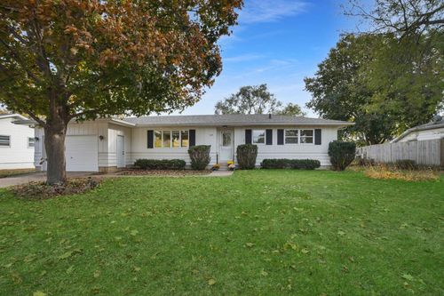 127 N Genevieve St, Cedar Falls, IA, 50613-1712 | Card Image