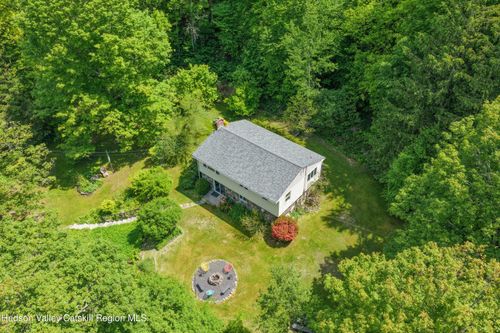 10 Norman Rd, Shandaken, NY, 12480-5633 | Card Image