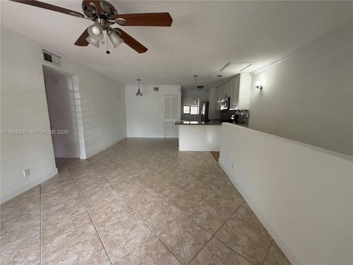 apt-203-104 Gardens Dr, Pompano Beach, FL, 33069-0902 | Card Image