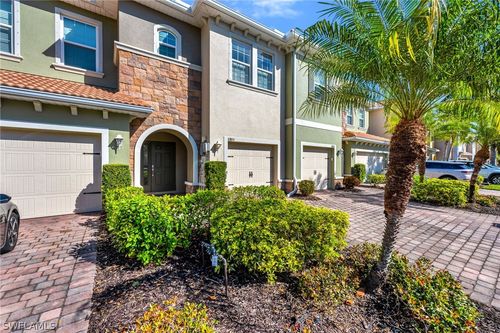 10804 Alvara Way, BONITA SPRINGS, FL, 34135-5386 | Card Image