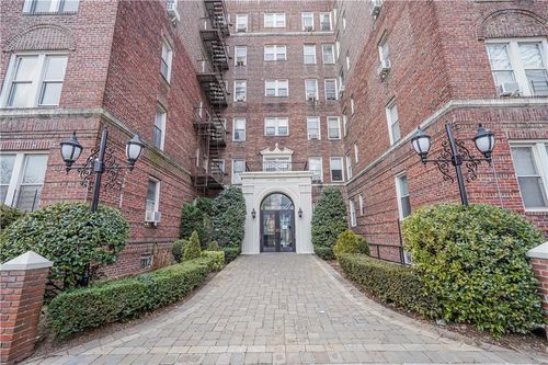 apt-3g-868 E 7th St, Brooklyn, NY, 11230-2239 | Card Image