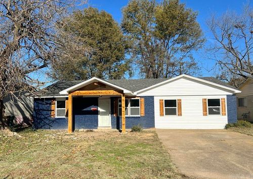 2615 Colonial Avenue, Pine Bluff, AR, 71601 | Card Image