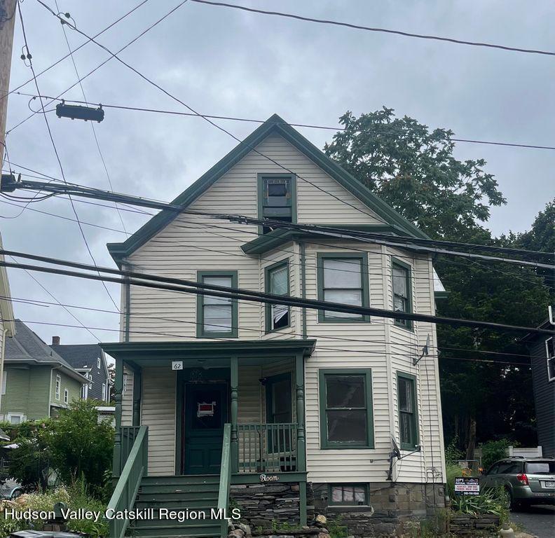 Chester St, Kingston, NY 12401