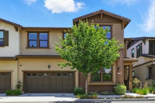 736 Santa Cecilia Ter, Sunnyvale, CA, 94085-2021 | Card Image