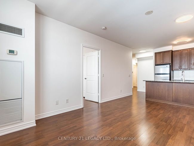 1503 - 9245 Jane St, Condo with 2 bedrooms, 2 bathrooms and 1 parking in Vaughan ON | Image 14