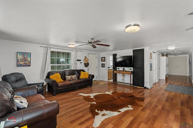 1260 N Cr 236, House other with 2 bedrooms, 2 bathrooms and null parking in Kilgore TX | Image 21
