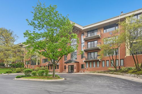 unit-302-3525 S Cass Ct, Oak Brook, IL, 60523-3734 | Card Image