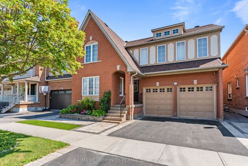 54 Morland Cres, Ajax, ON, L1T4P5 | Card Image
