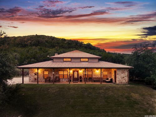 59 Deer Run Trl, Concan, TX, 78838-2100 | Card Image