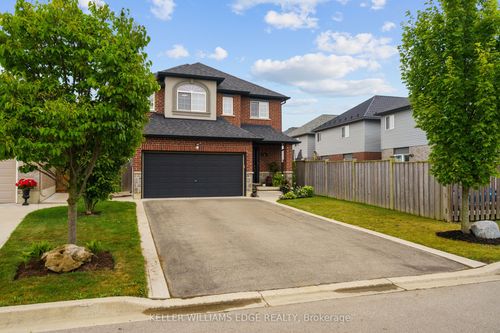 40 Stoneglen Way, Mount Hope, ON, L0R1W0 | Card Image