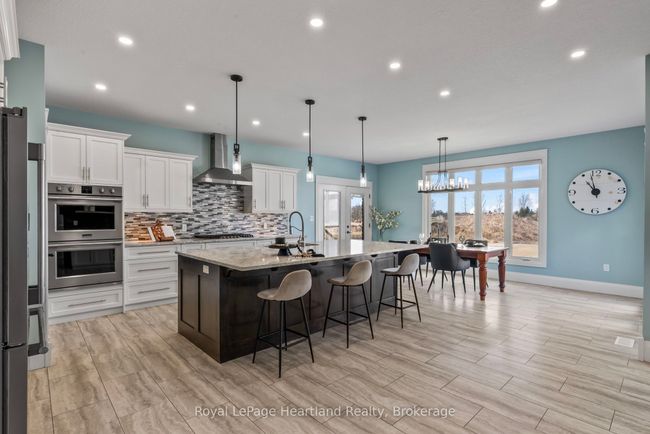 411 Jane St, House other with 7 bedrooms, 3 bathrooms and 10 parking in Palmerston ON | Image 21