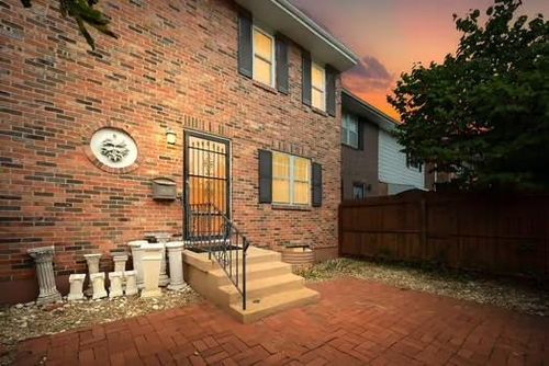 8608 W 84th St, Overland Park, KS, 66212-2703 | Card Image