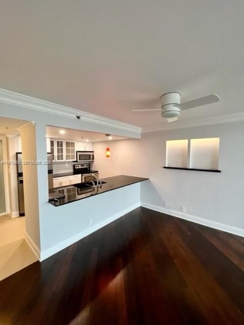 apt-1401-7601 E Treasure Dr, North Bay Village, FL, 33141-4364 | Card Image