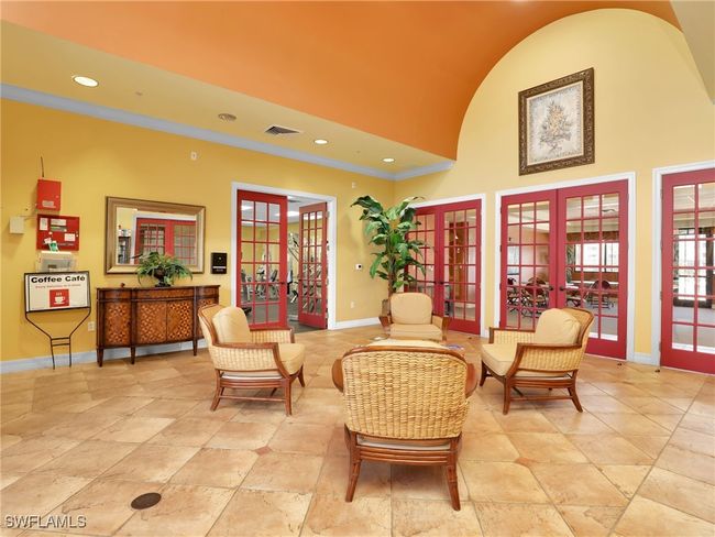 Clubhouse Lobby | Image 42