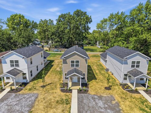 814 Holly St, Lima, OH, 45804-1013 | Card Image