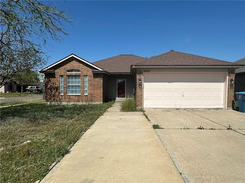 1002 La Mirada, Portland, TX, 78374 | Card Image