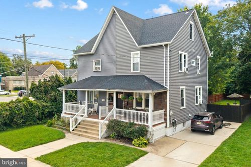 18 Pine St, AUDUBON, NJ, 08106-1506 | Card Image