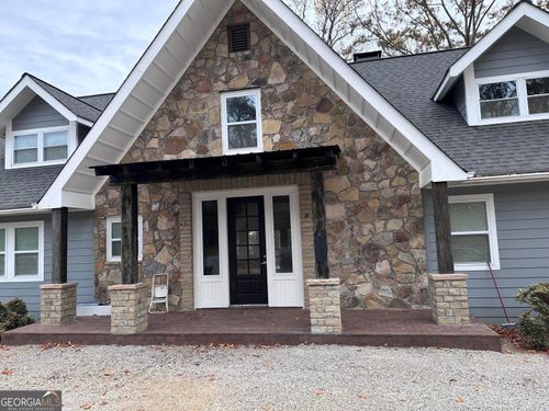 7045 Collins Point Rd, Cumming, GA, 30041-4711 | Card Image