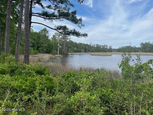 129 Starkey Creek Drive, Swansboro, NC, 28584 | Card Image