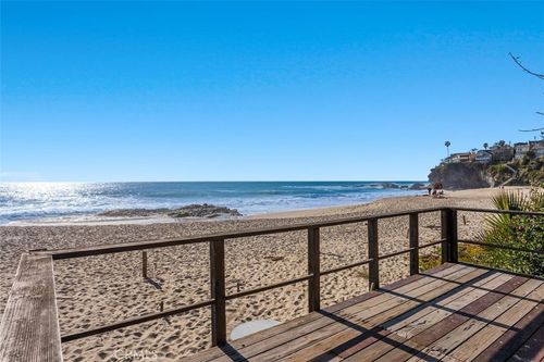 31995 Coast Hwy, Laguna Beach, CA, 92651-6867 | Card Image