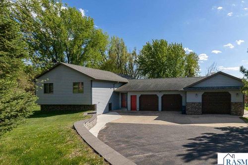 61785 Sunset Lane, New Ulm, MN, 56073 | Card Image