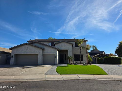 127 N Date Palm Dr, Gilbert, AZ, 85234-6181 | Card Image