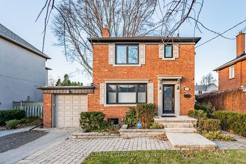 30 Bernice Ave, Etobicoke, ON, M8Y1Z6 | Card Image