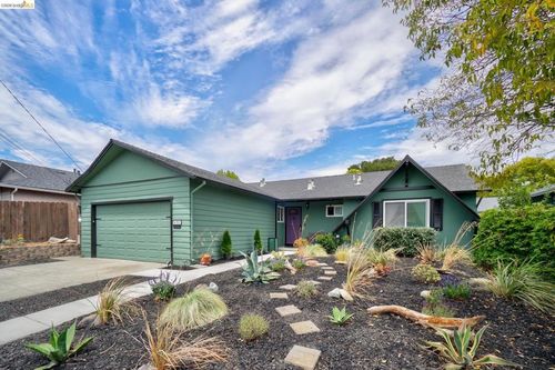 4709 Santa Rita Rd, El Sobrante, CA, 94803-2437 | Card Image