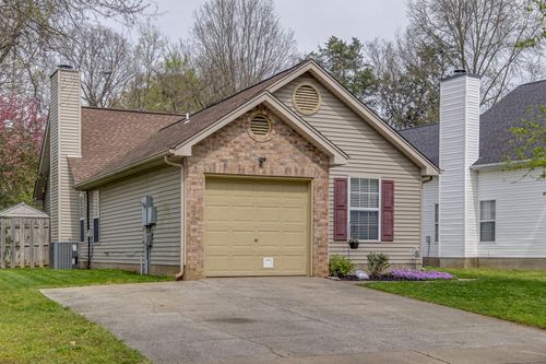 4002 Farmingham Woods Dr, Hermitage, TN, 37076-4437 | Card Image
