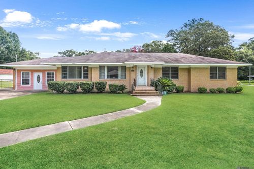 924 Valcour Dr, Baton Rouge, LA, 70806-1861 | Card Image