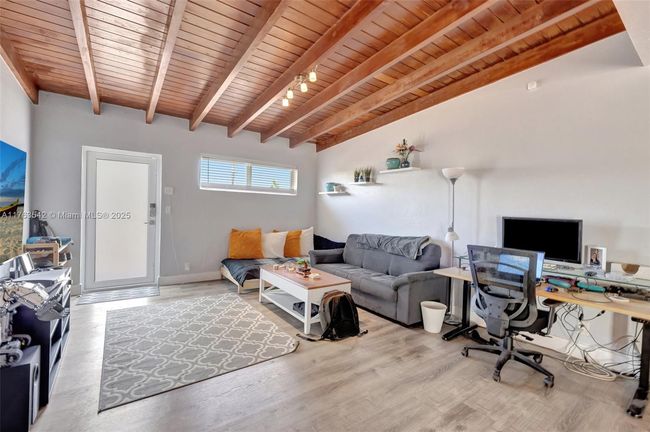 3138 Sw 14 Th St, House other with 3 bedrooms, 2 bathrooms and null parking in Fort Lauderdale FL | Image 7