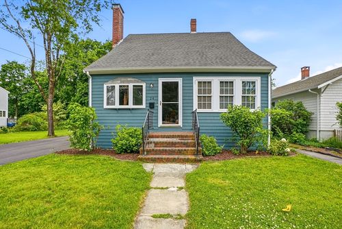 24 Henry St, Mansfield, MA, 02048-1232 | Card Image