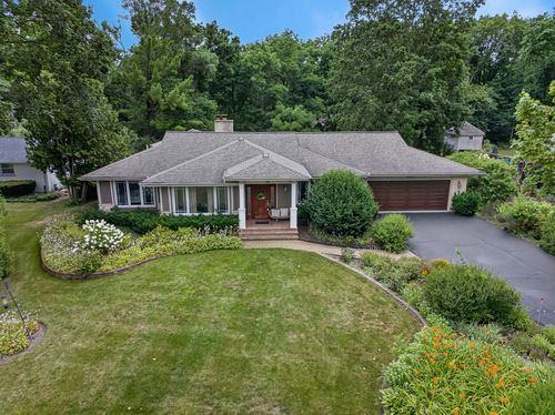 14637 W River Oaks Dr, Lincolnshire, IL, 60069-2203 | Card Image