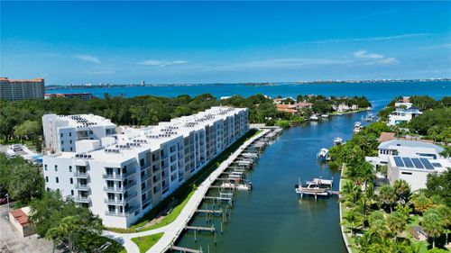 221-1709 N Tamiami Trl, SARASOTA, FL, 34234-8340 | Card Image